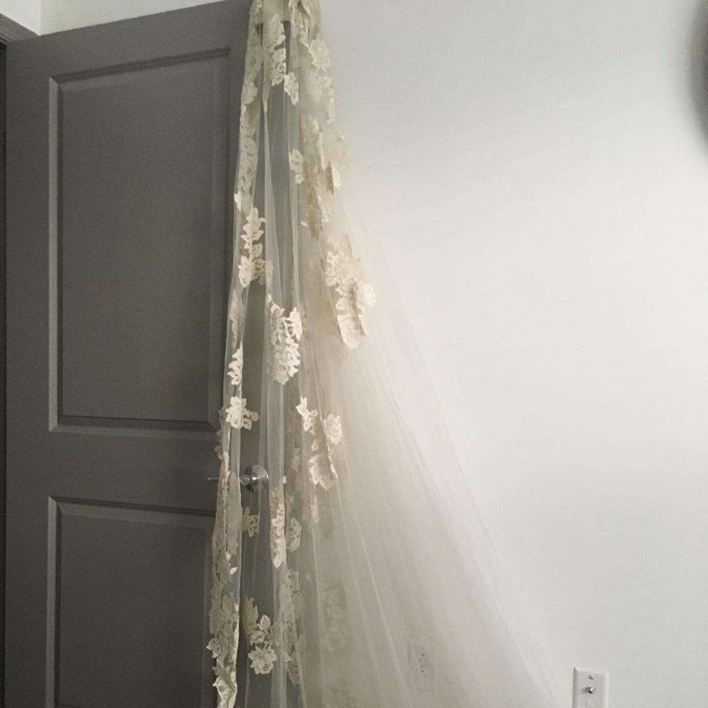 Priscilla of Boston Wedding Veil